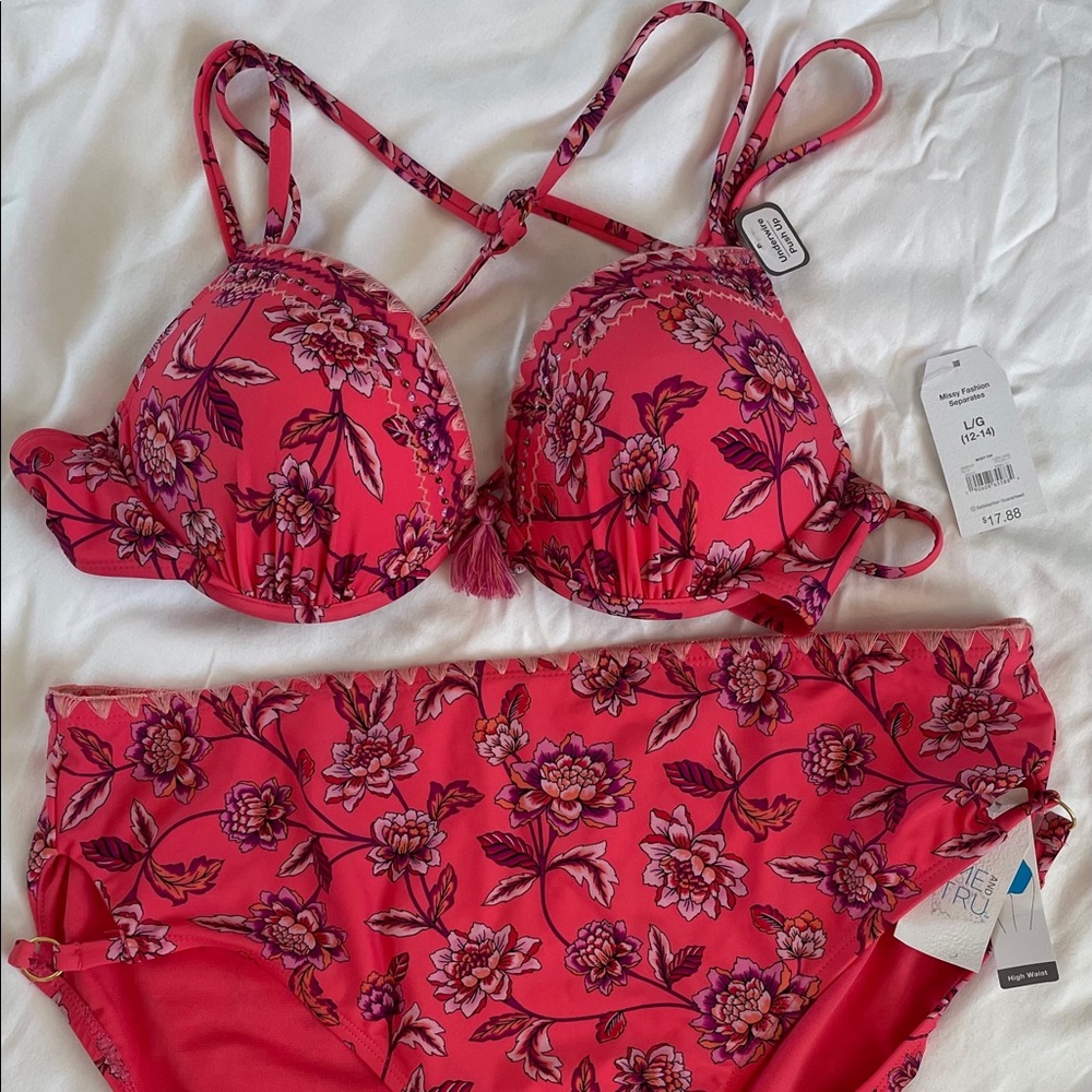 NWT underwire bikini top and high waisted bottoms